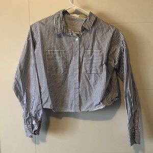 Long sleeve Cropped shirt!